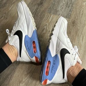 Nike Air Max Womens - white, black, blue, neon pink - size 8